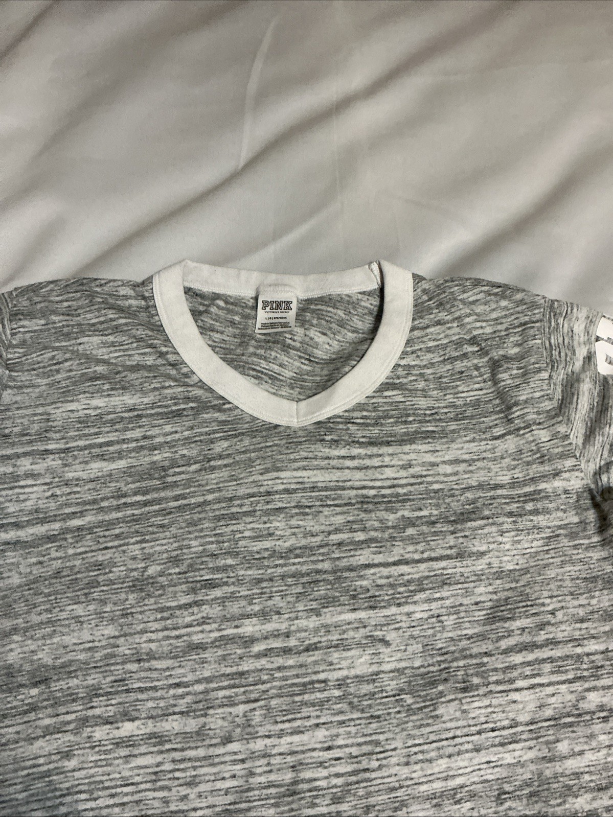 VS Pink Women’s Tea Short Sleeve T-Shirt SZ L Gray White