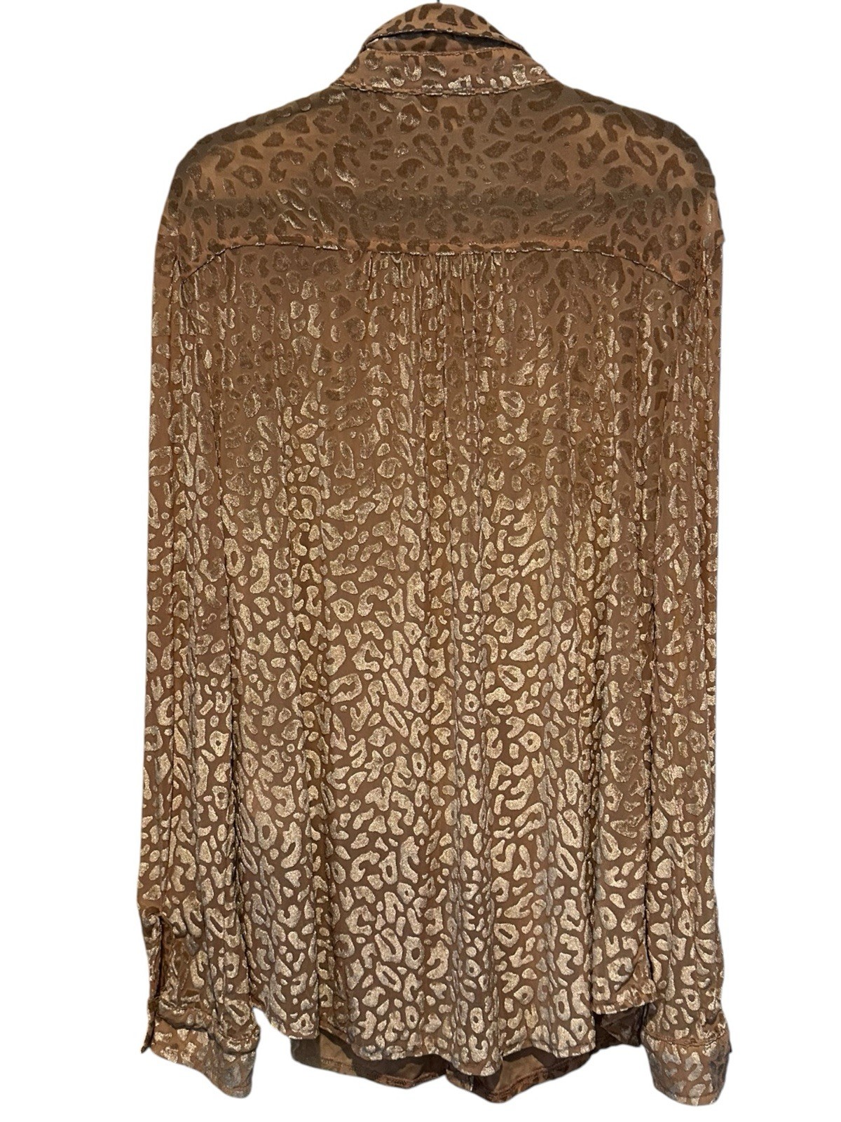 Umgee Women’s Velvet Burnout Leopard Print Collared Button-Down Shirt Size L