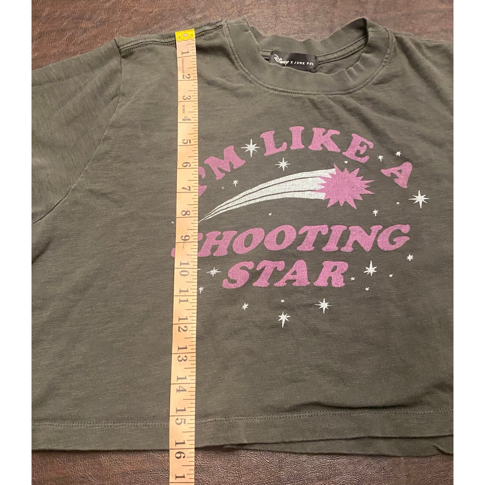 Disney Aladdin Junk Food Shooting Star Crop Graphic Tee Women’s L Jasmine Park