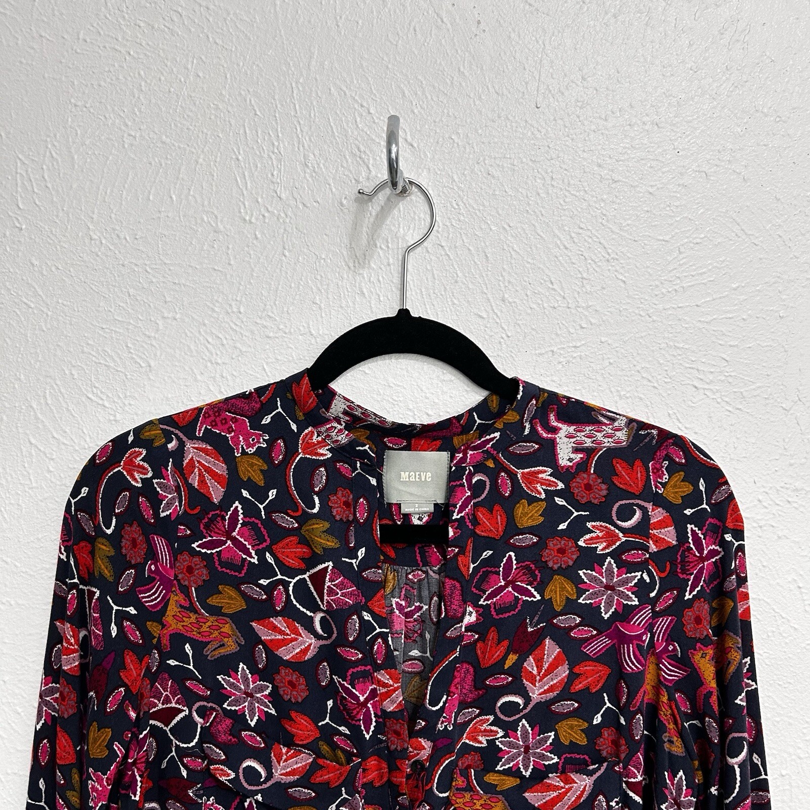 Anthropologie Maeve Primitive Animal Print Nature Artsy Novelty Blouse Size 2
