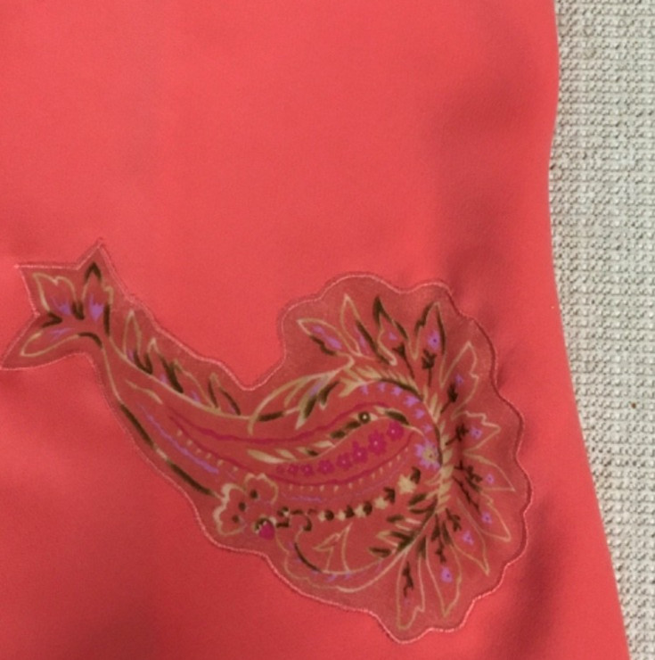 Studio I Top Women Size 12 Orange Short Sleeves V neck Paisley Applique