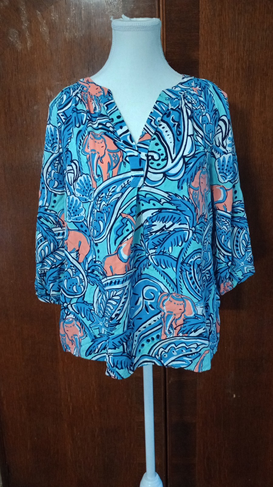Women’s Crown & Ivy Blue Blouse Paisley Elephant Boho V Neck Whimsical