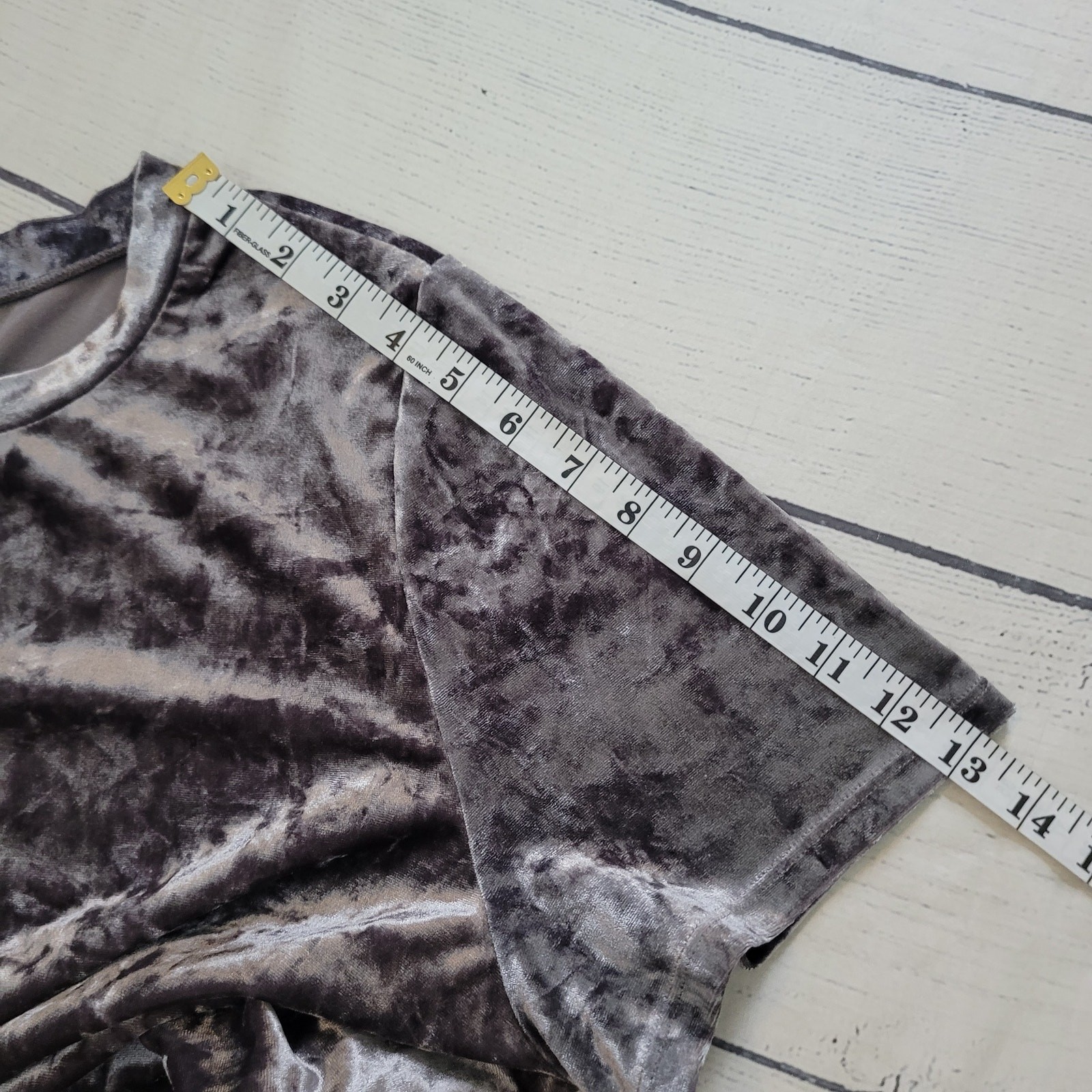 Torrid Size 2X Heather Grey Crushed Velvet Short Sleeve Tee Top Holiday
