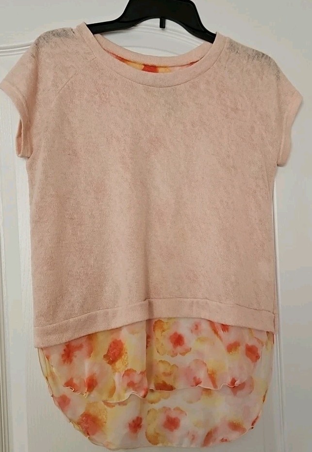 Cecil McBee Top Faux Sweater Over Shirt Peach Floral Medium NWOT 807