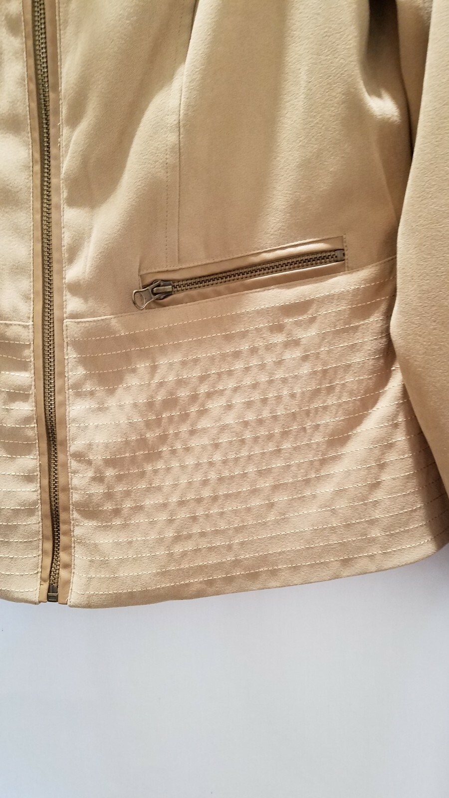 MULTIPLES BLAZER /JACKET STUDDED WITH ZIPPERS TAN MISSES SIZE MEDIUM #2526