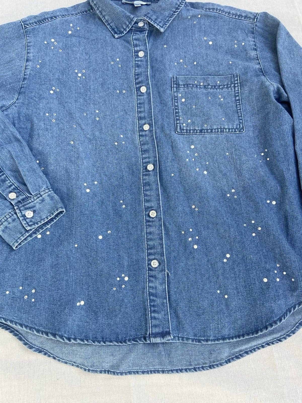 Seven7 Women’s Medium Denim Button Down Shirt Rhinestone Studded Y2K Style