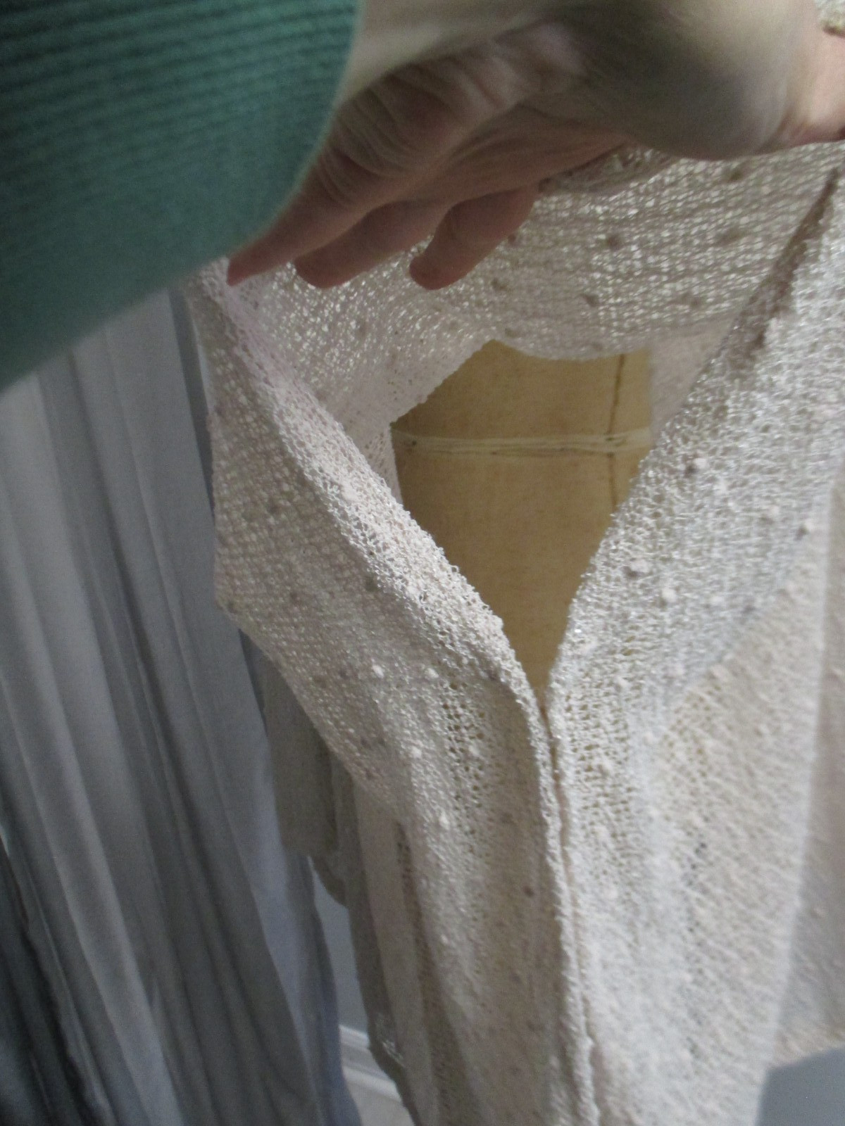 Women OS Pale Pink Pullover Tunic Cardigan CoverUp Shimmer Glitter Shawl