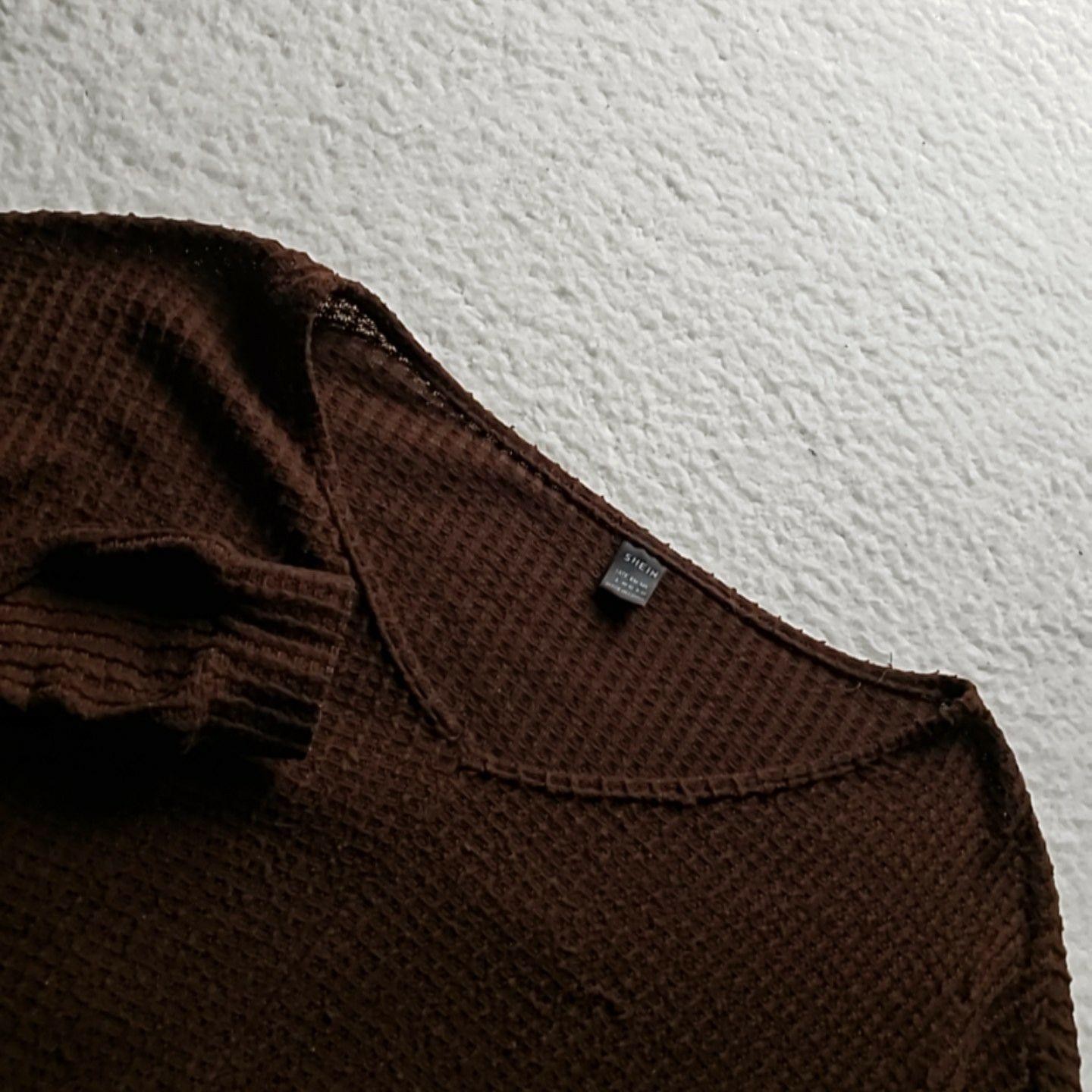 SheIn Shirt Womens Large Brown V Neck Long Sleeve Waffle Knit Cropped Top