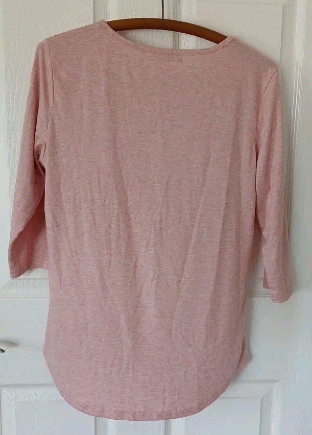 2 Ofeefan – Womans 3/4-Sleeve Tops – Size M – 1 Pinkish & 1 White Color – Look!!