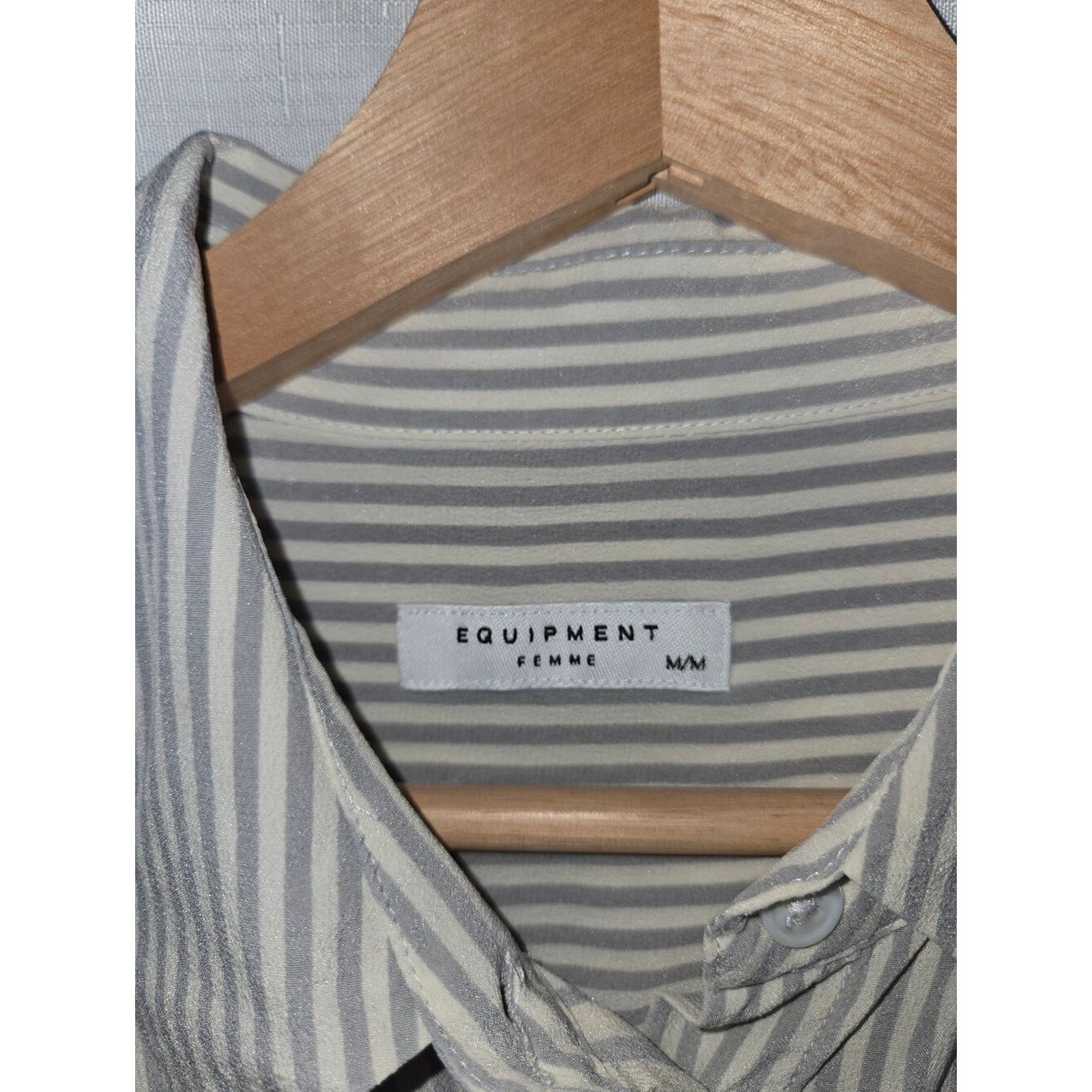 Equipment Femme 100% Silk Striped Button Down Blouse M Quiet Luxury
