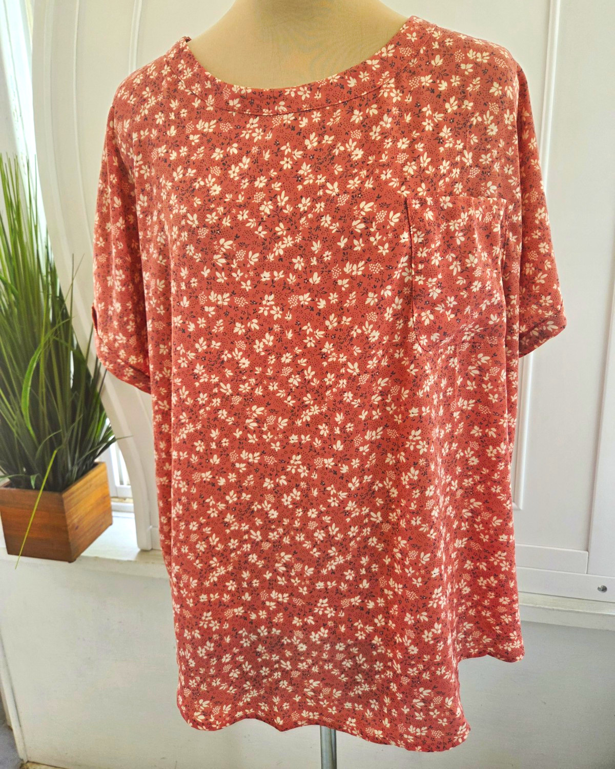 Buffalo David Bitton Women’s Floral Short Sleeve Blouse XXL