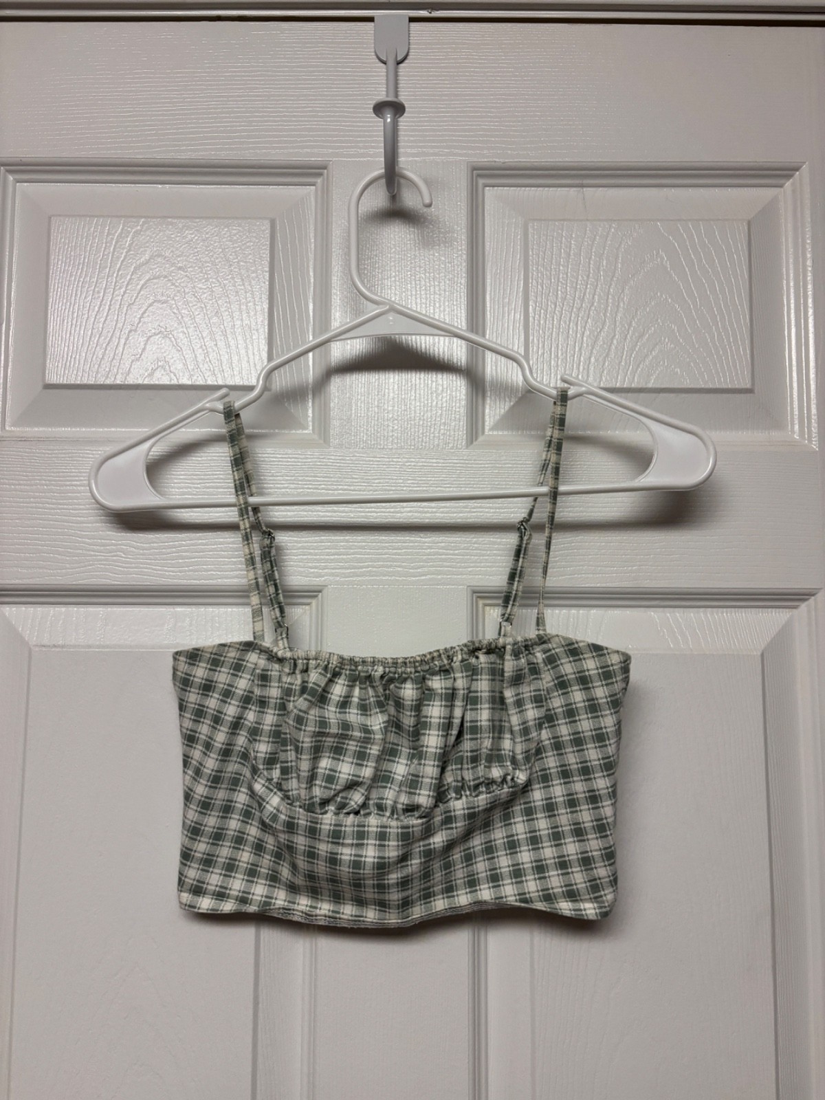 Princess Polly Green and White Checkered Tank Top Size: US-0, AU/UK-4, EU-32