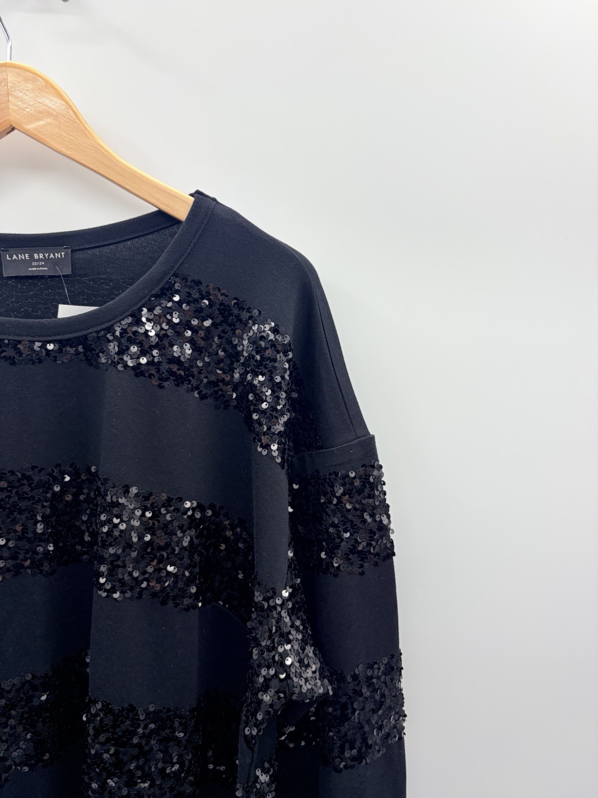 Lane Bryant Womens Plus Size 22/24 Long Sleeve Sequin Stripe Tee in Black $75
