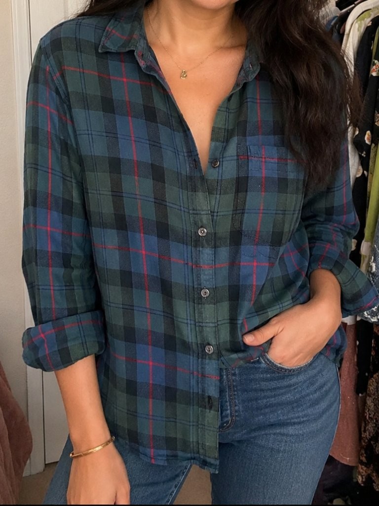 GAP Boyfriend Fit Plaid Flannel Shirt Women’s Size L Green Blue Button-Up 100% C