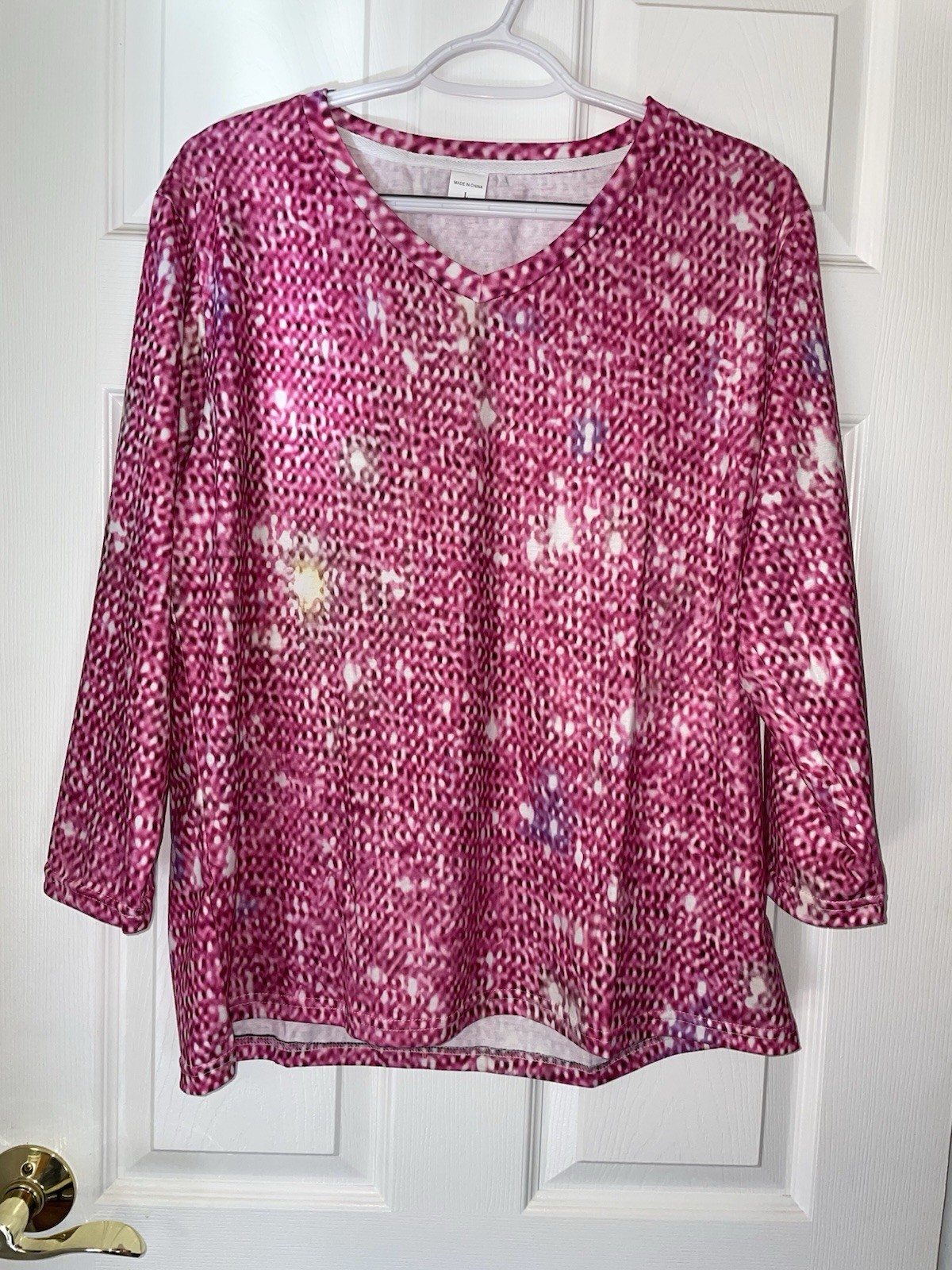 Womens V Neck 3/4 Long Sleeve Top Pink L NWOT
