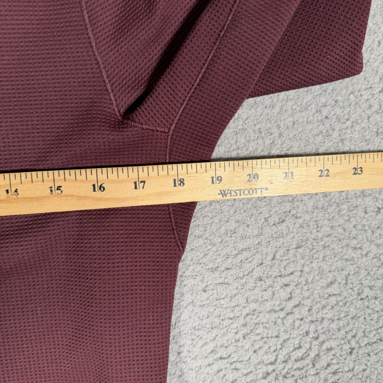 Lululemon Shirt Womens Medium Burgundy Thermal Pullover Casual Preppy Outdoor