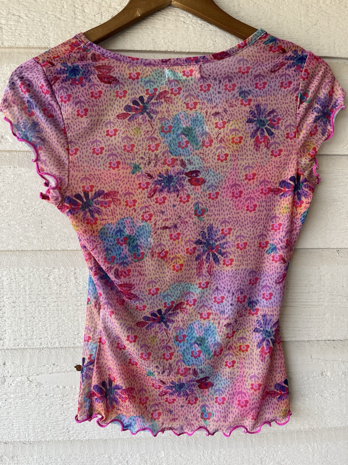 Natural Life Pink Floral Mesh Top Short Sleeve Scoop Neck Lettuce Edge Size S