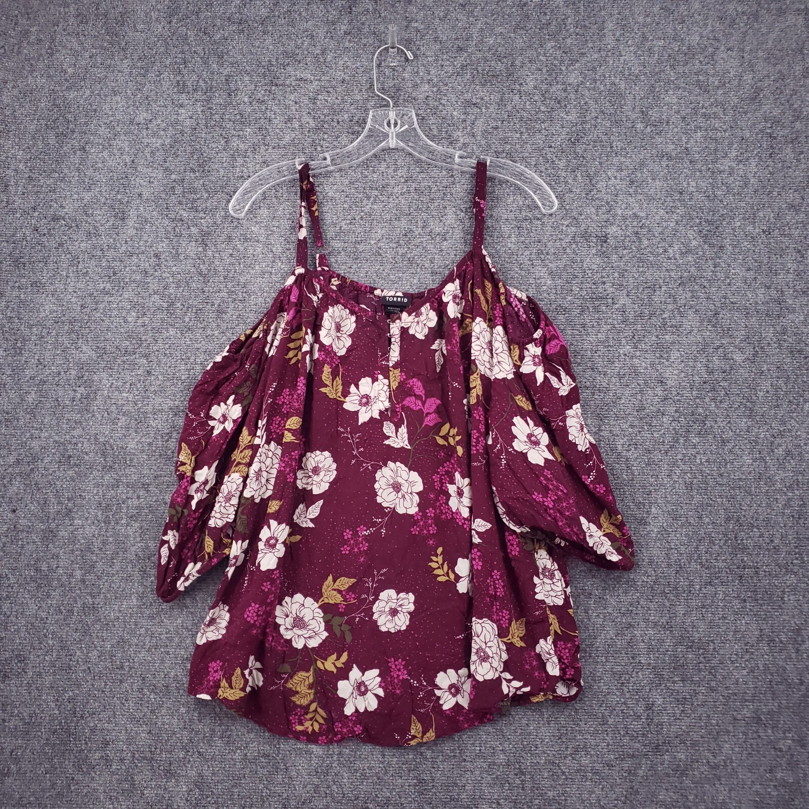 Torrid Top Womens 2 US 2X Plus Pink Challis Cold Shoulder Cami Floral Blouse
