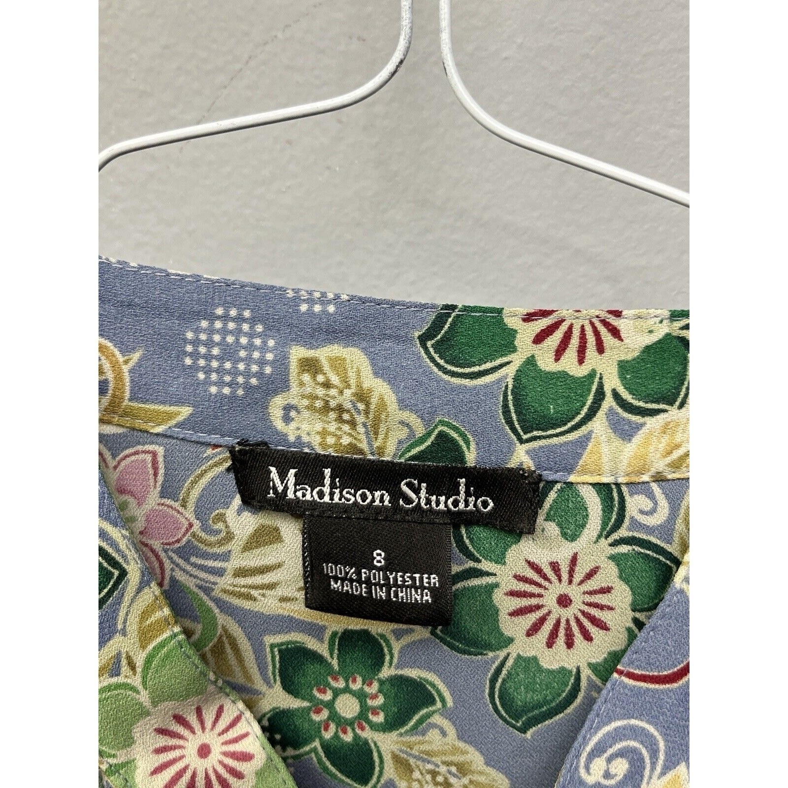 Madison Studio Blouse Womens 8 Blue Floral Pintuck Pleated Button Up Long Sleeve