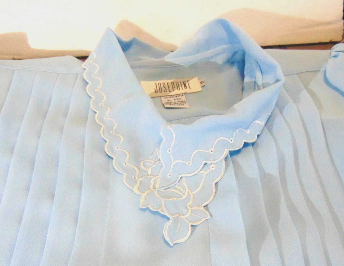 VINTAGE JOSEPHINE WOMENS POLYESTER BLUE PLEATED FLORAL EMBROIDERED BLOUSE~6
