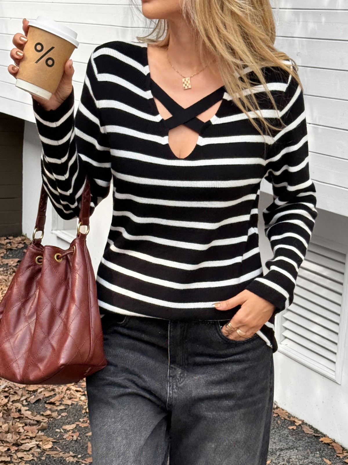 Devine – Women’s Striped Criss-Cross Long Sleeve Knit Top Stretch Sweater