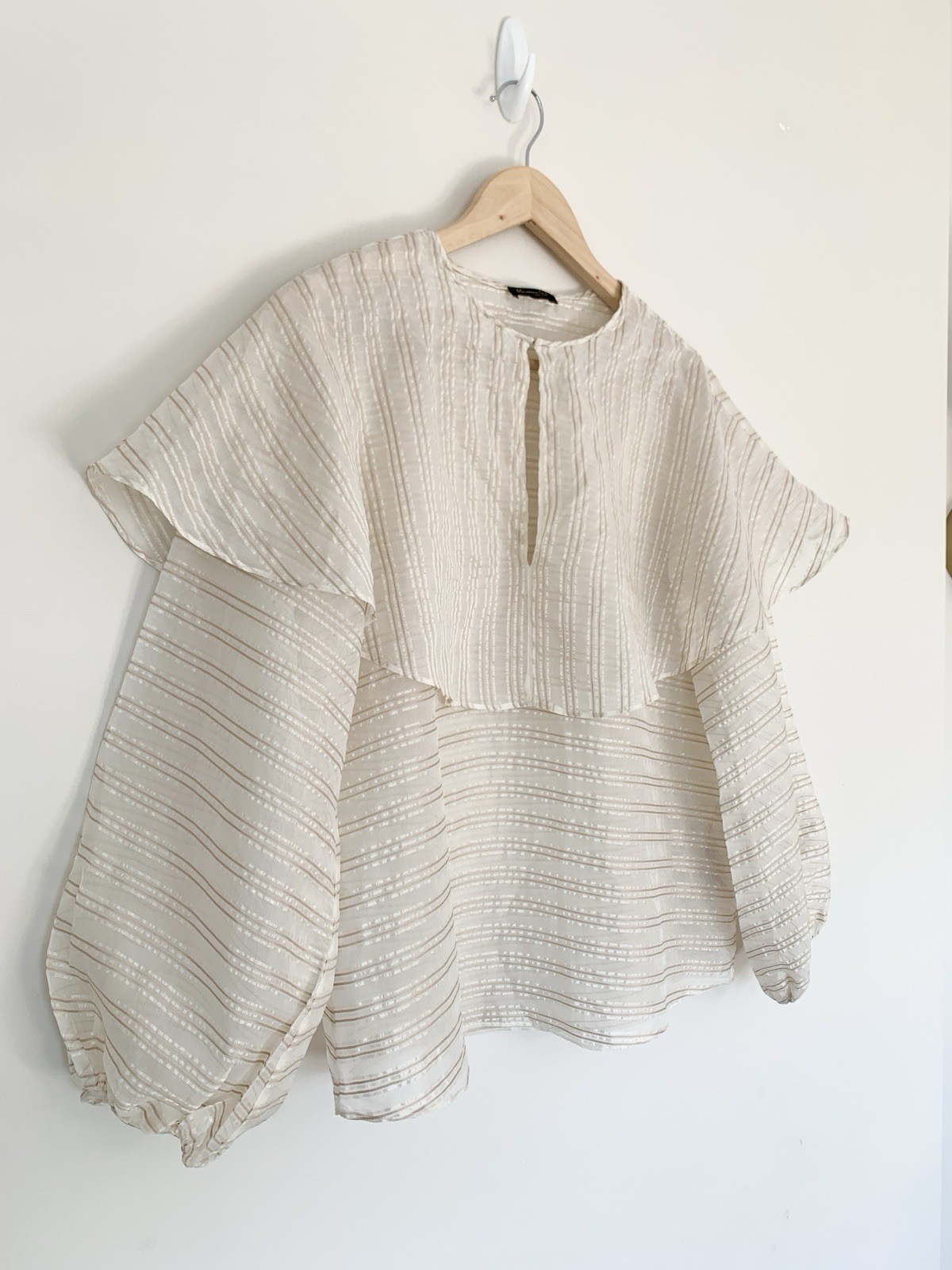 Massimo Dutti Mulberry Silk & Cotton Ruffle Blouse Cream, Champagne/Gold Size S