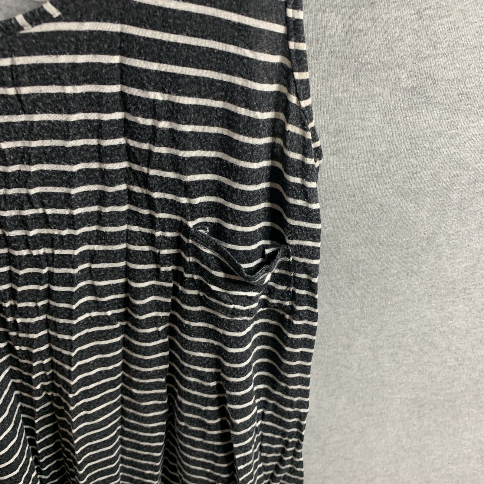Love Striped Shirt Blouse Size Large Stretch Front Pocket Back Panel Stripes