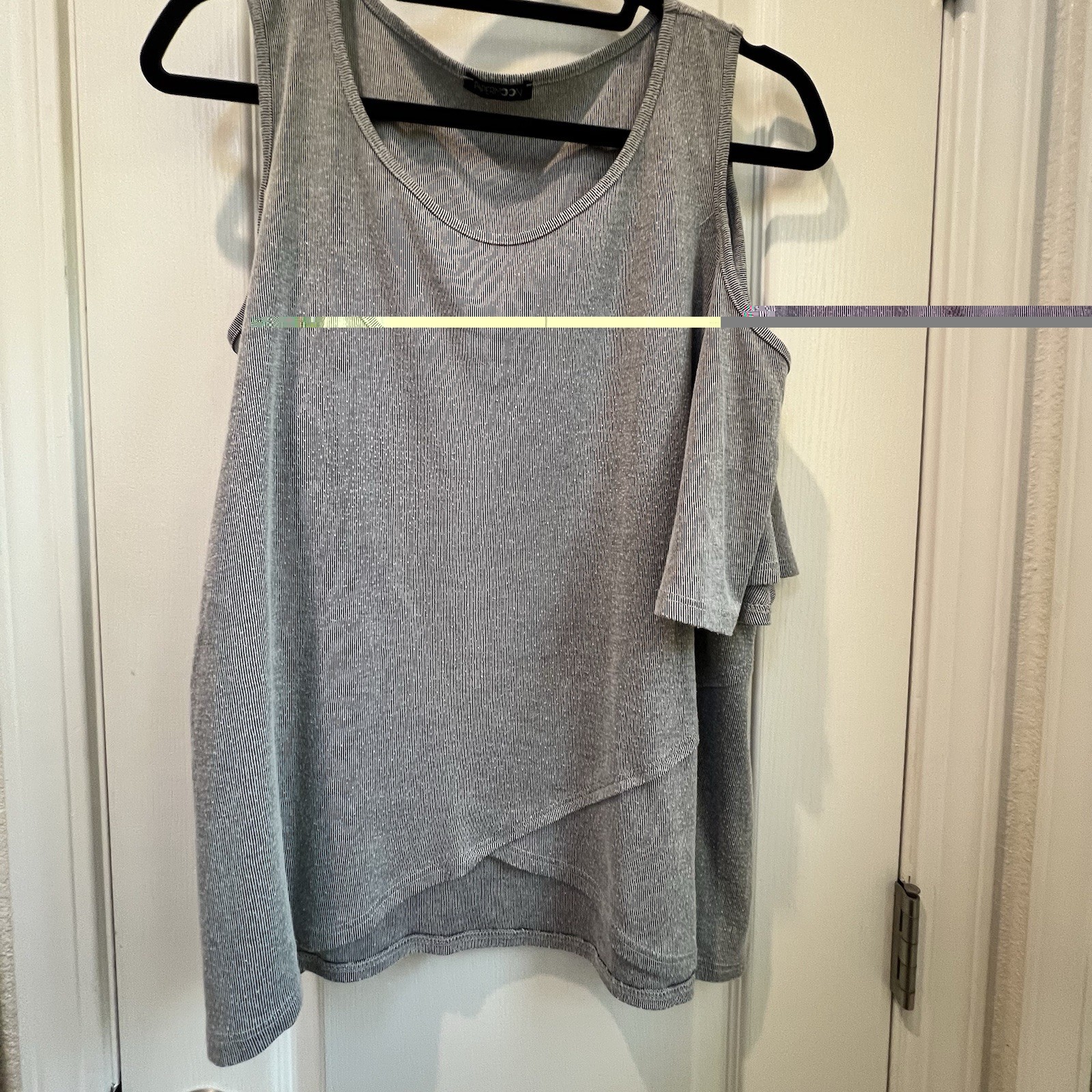 Papermoon Women’s XL Gray Solid Scoop Neck Cold Shoulder 3/4 Sleeve Tunic Top