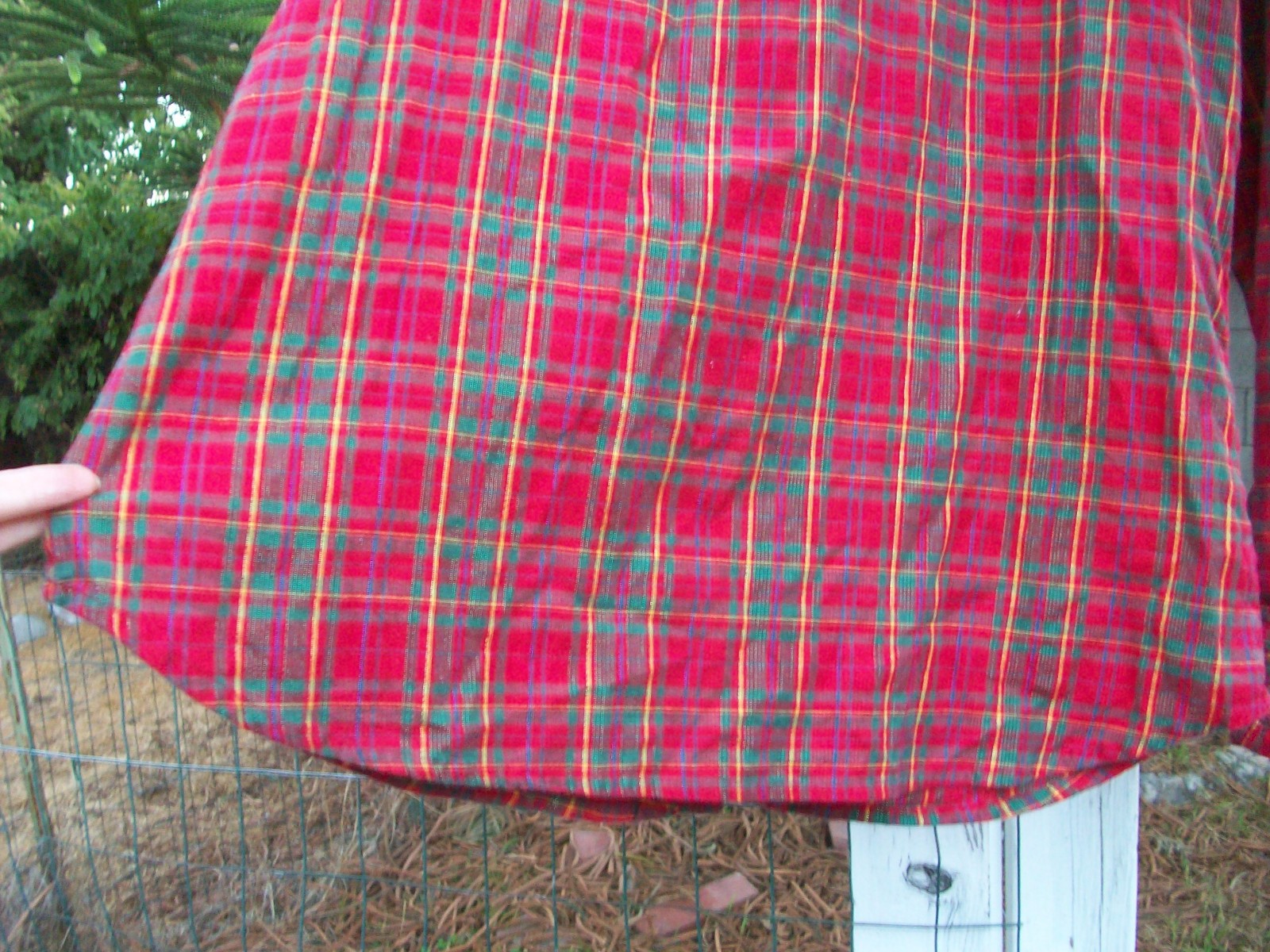 Citicraze blouse size XL COTTON tartan plaid red green gold thread ruffle front