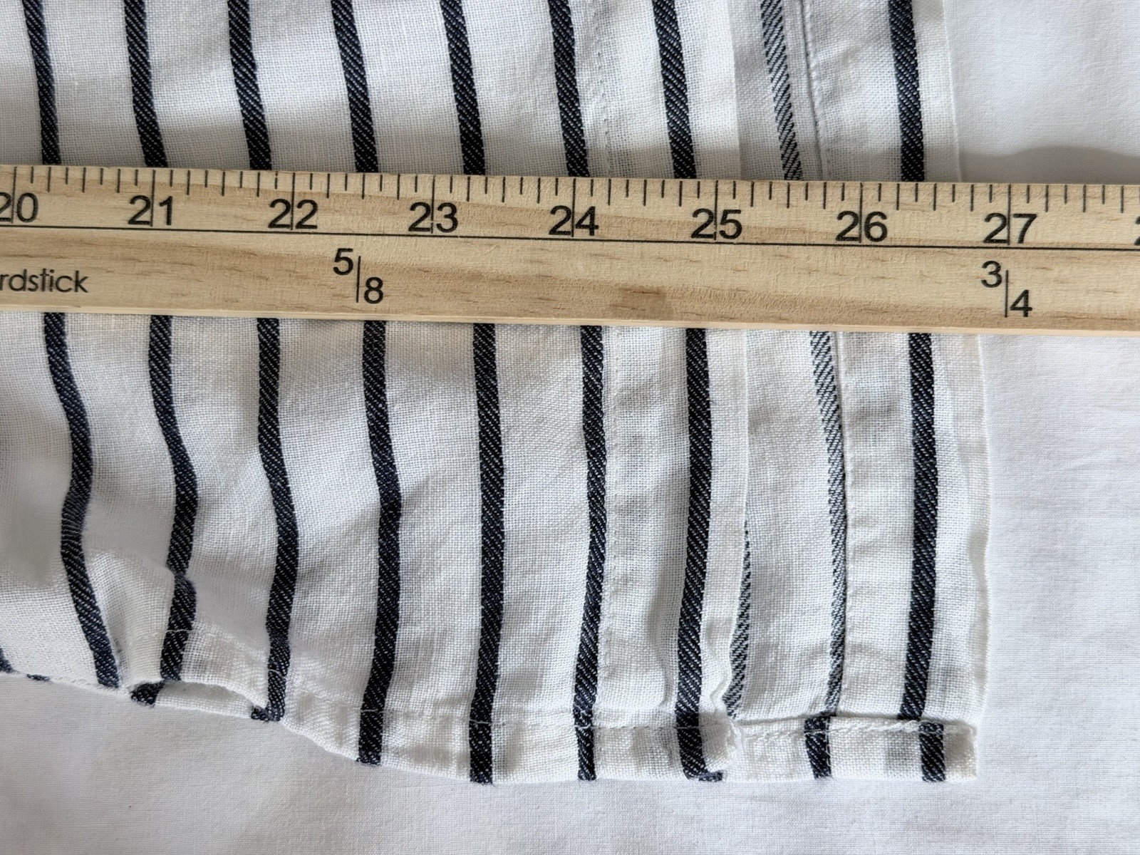 Ellen Tracy Linen Blend Striped Top M Coastal Boho Navy White Vacation Travel