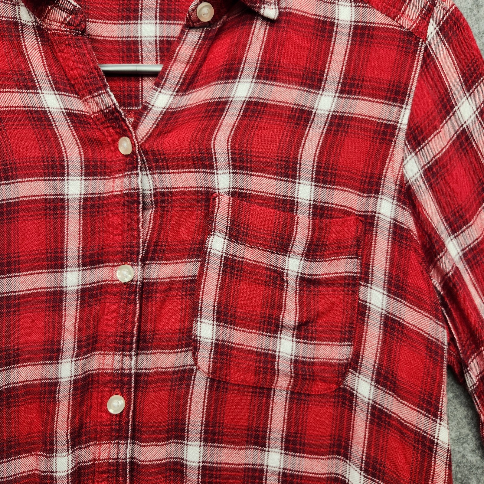 Hollister California Long Sleeve Women’s Size XS Red White Plaid Barrel Cuff