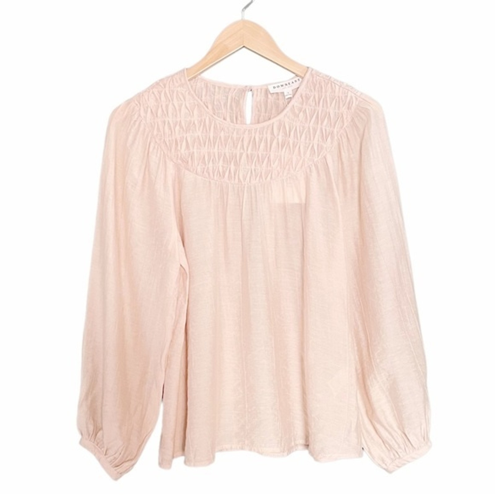 NWT DownEast Pleated Yoke Long Sleeve Blouse Light Beige Blush Size Small NEW