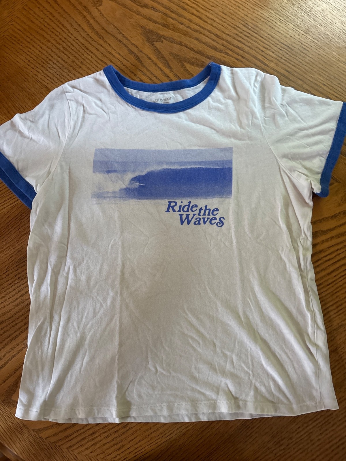 Women’s M OLD NAVY EveryWear Retro Ringer T- Shirt “Ride the Waves” Y2k Style