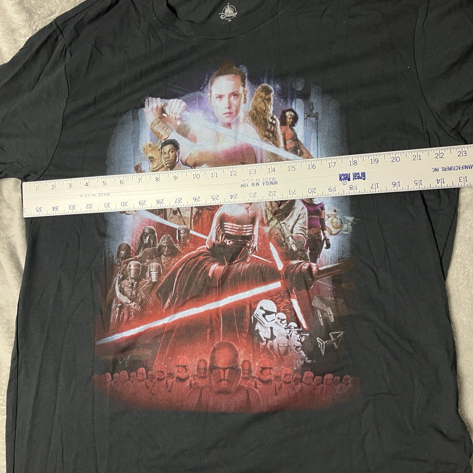 Disney Star Wars Rise Skywalker T Shirt Womens XL Black Kylo Ren Graphic NWT