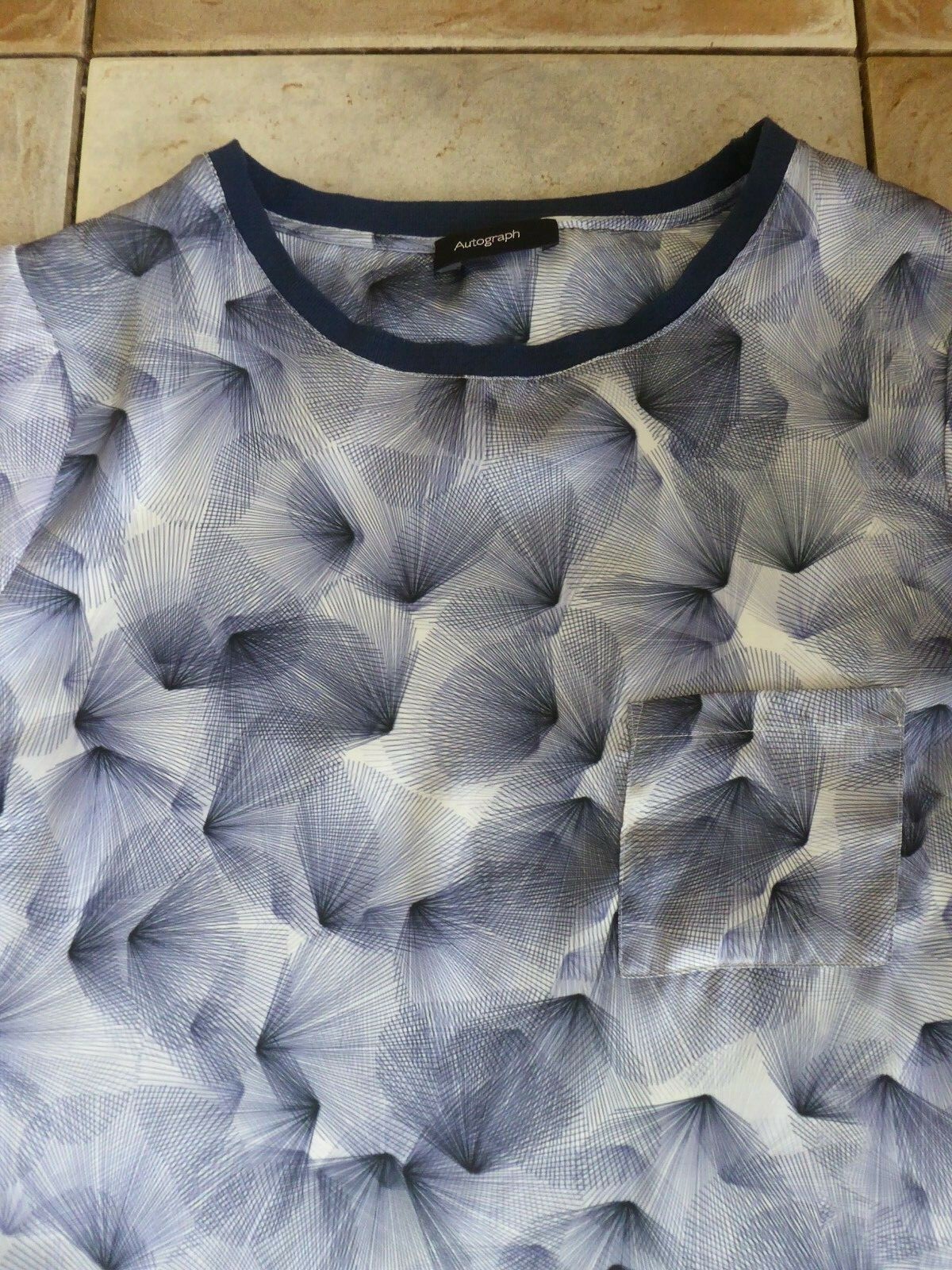 Ladies M&S AUTOGRAPH (Silky Satin Feel) Pretty Short Sleeve Top UK 14 (VGC)