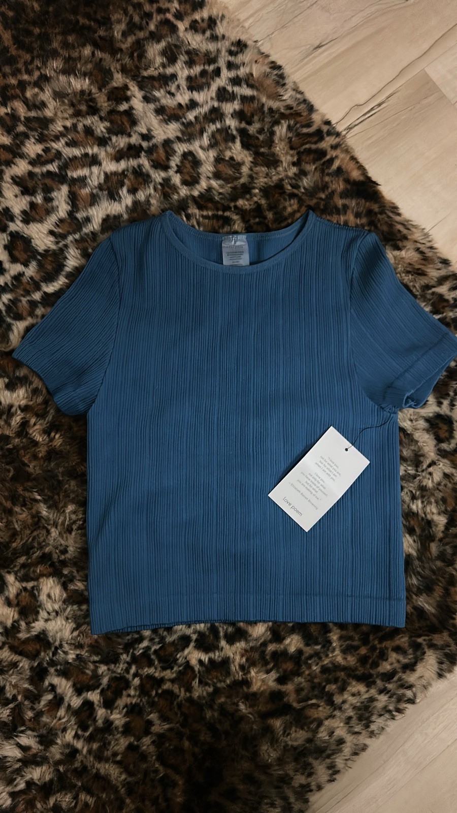 Love Poem Women’s Blue Ribbed Knit T-Shirt Crew Neck Short Sleeve S/M