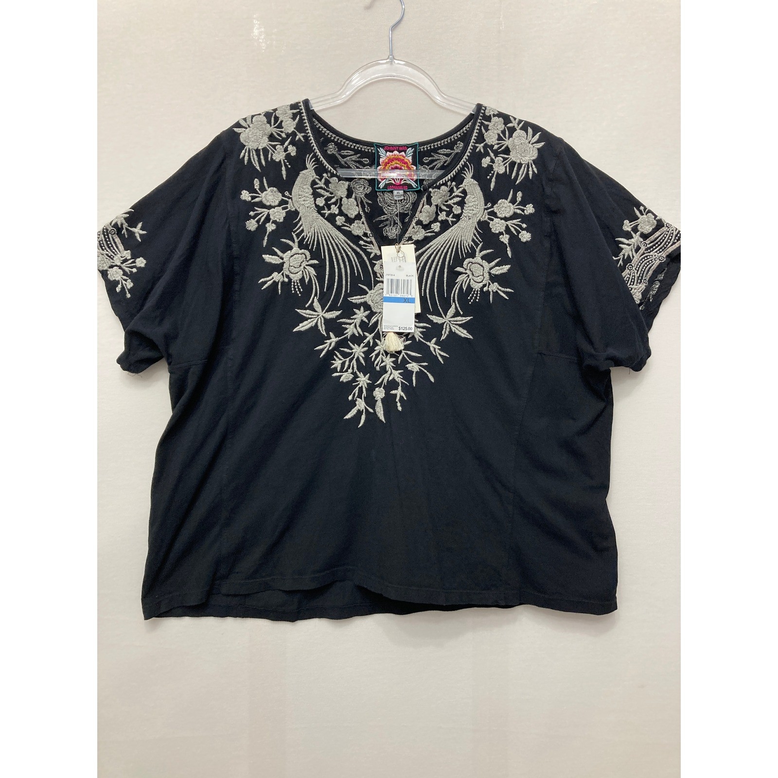 New Johnny Was XL Black Embroidered Peacock Floral Notch V-Neck Stretch Boho
