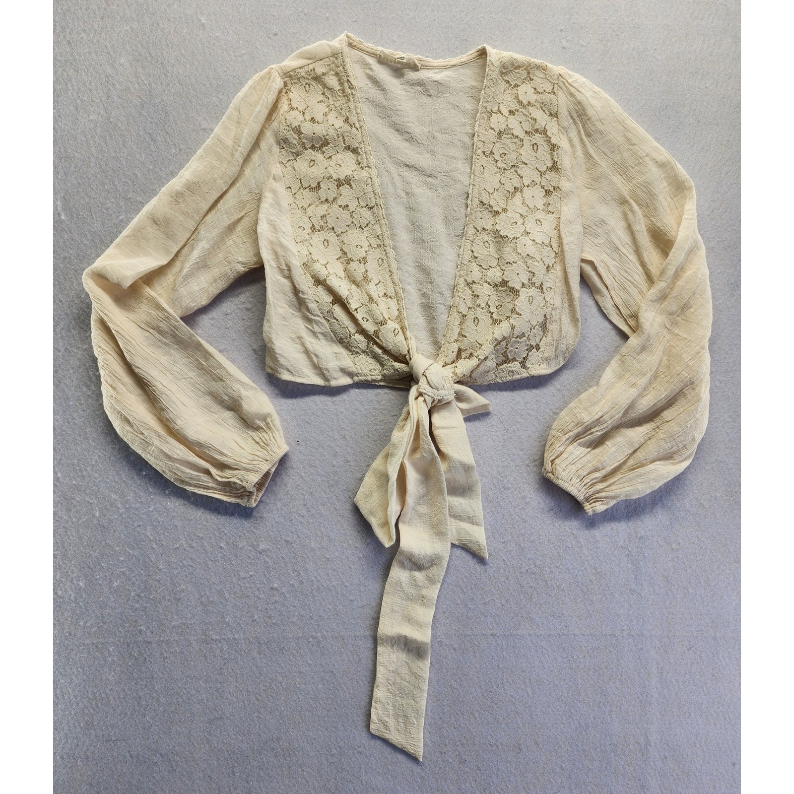Promesa Cream Lace Tie Front Crop Top Balloon Sleeve Small Boho Cottagecore