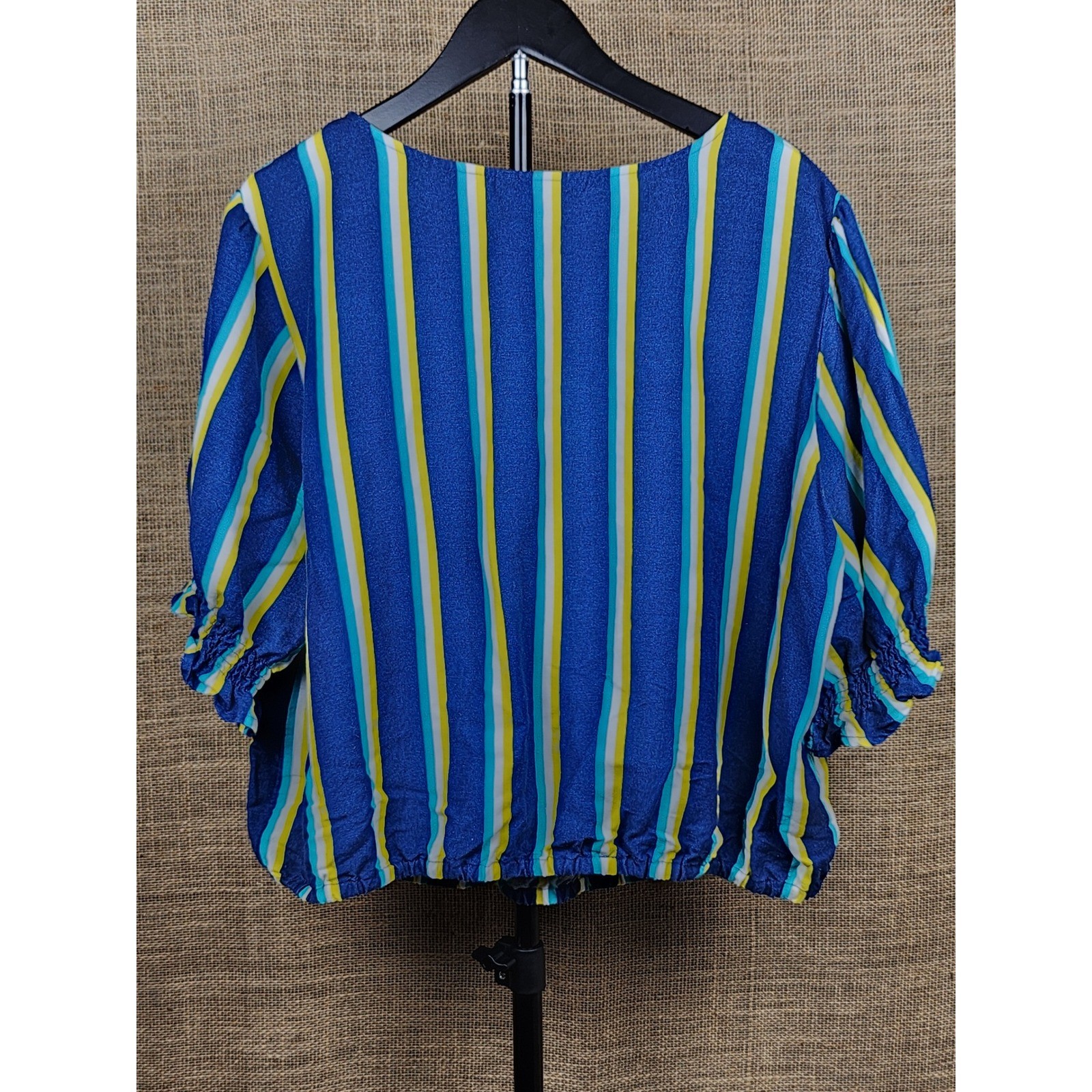 Ashley Stewart Blue Striped Linen Blend O-Ring V-Neck Bubble Hem Blouse Size 16