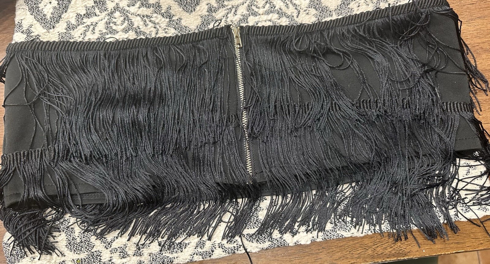 Qull Exquisite Collection Fringe Bandeau Zip Cropped Top Size Large Retro 70’s