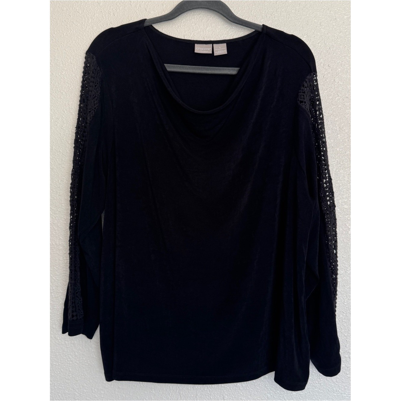 Chicos Travelers Size 4 US 20/22 Black Slinky Top Crochet 3/4 Sleeve Detail