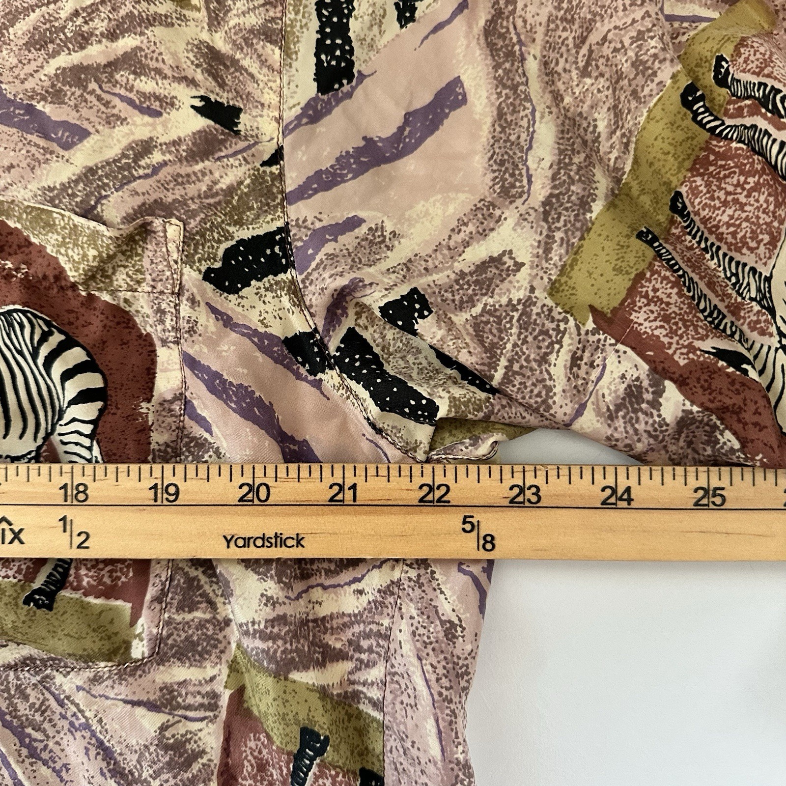 Avenue Silk Womens Zebra Patchwork Button Up Top Size M 100% Silk Art to Wear