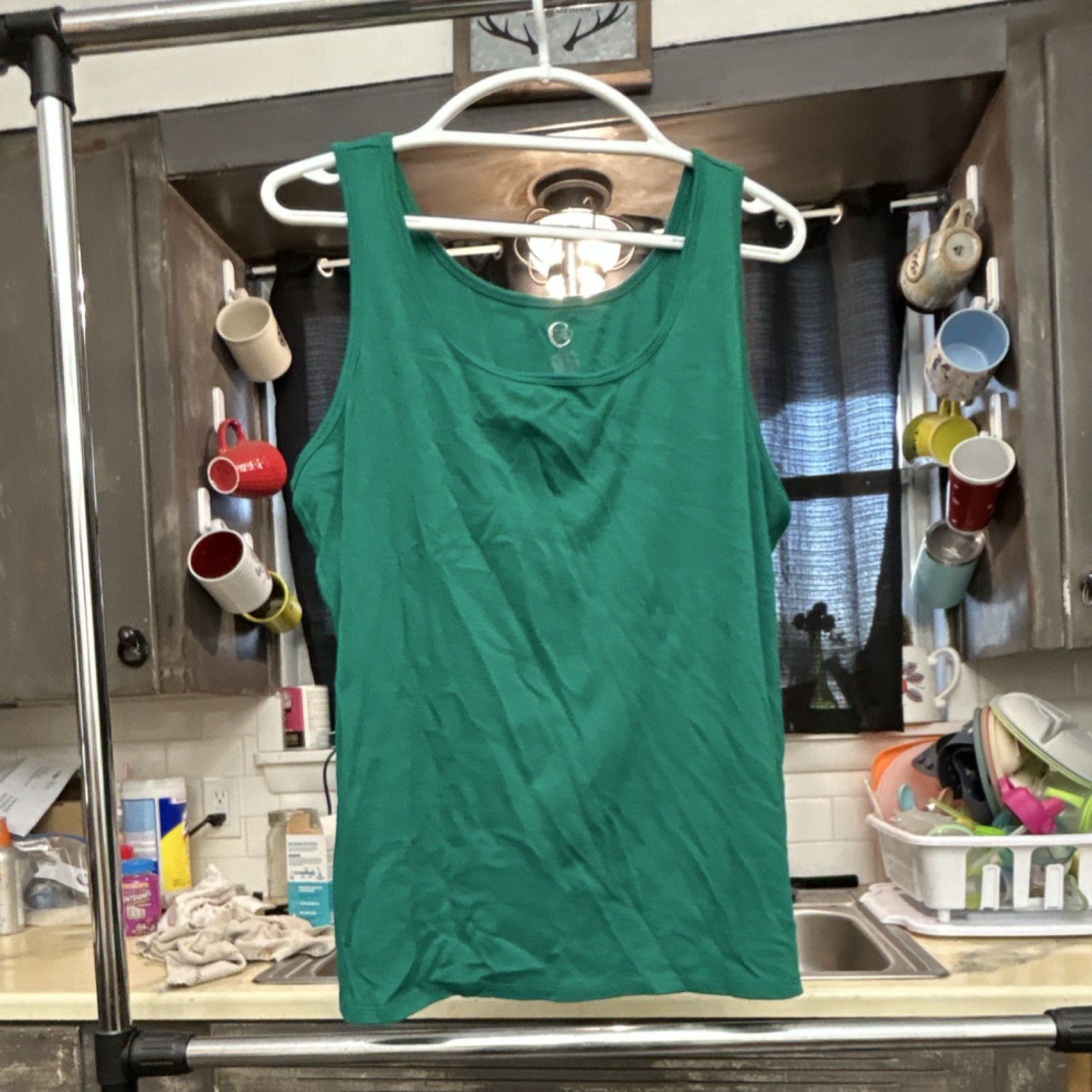 Gildan Unisex Adults XL Green Solid Knit Logo Sleeveless Round Neck Tank Top