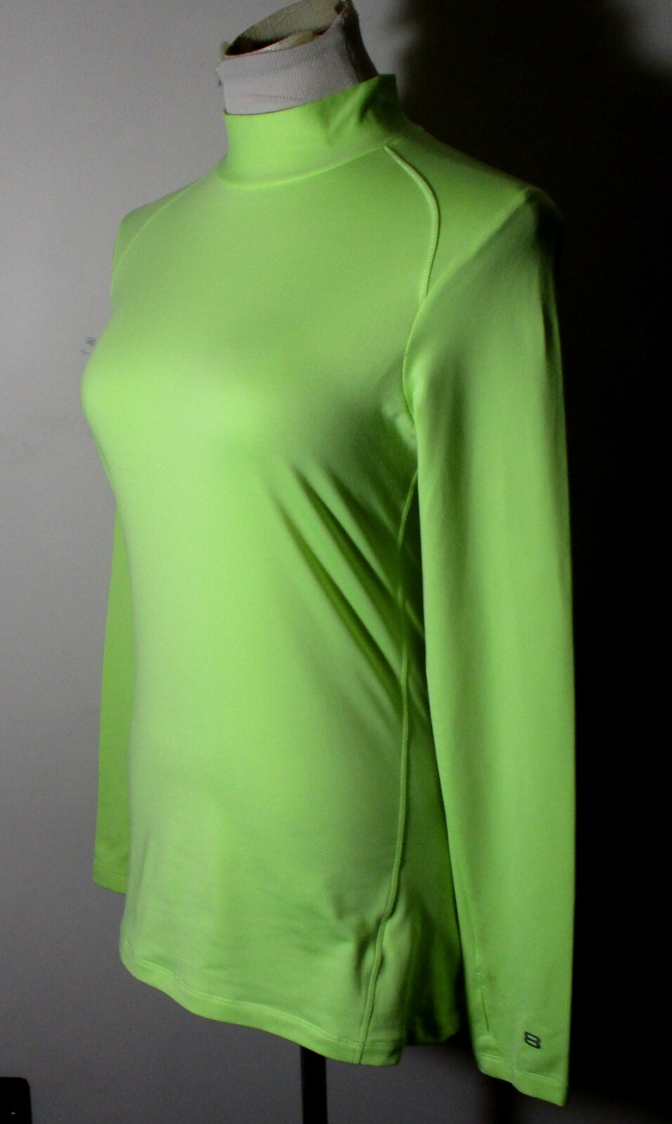 LAYER 8 Citrus Qwick-Dry Mock Neck Compression Top Women’s Size M