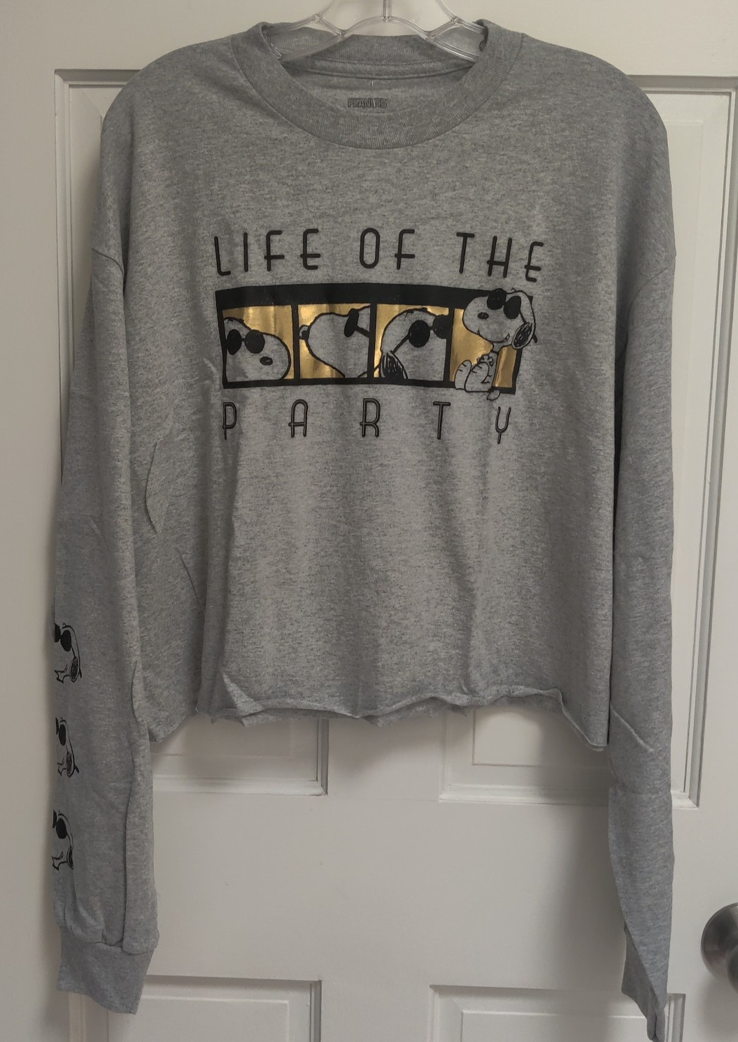 Peanuts Snoopy Life of the Party Long Sleeve Shirt Crop Top XL