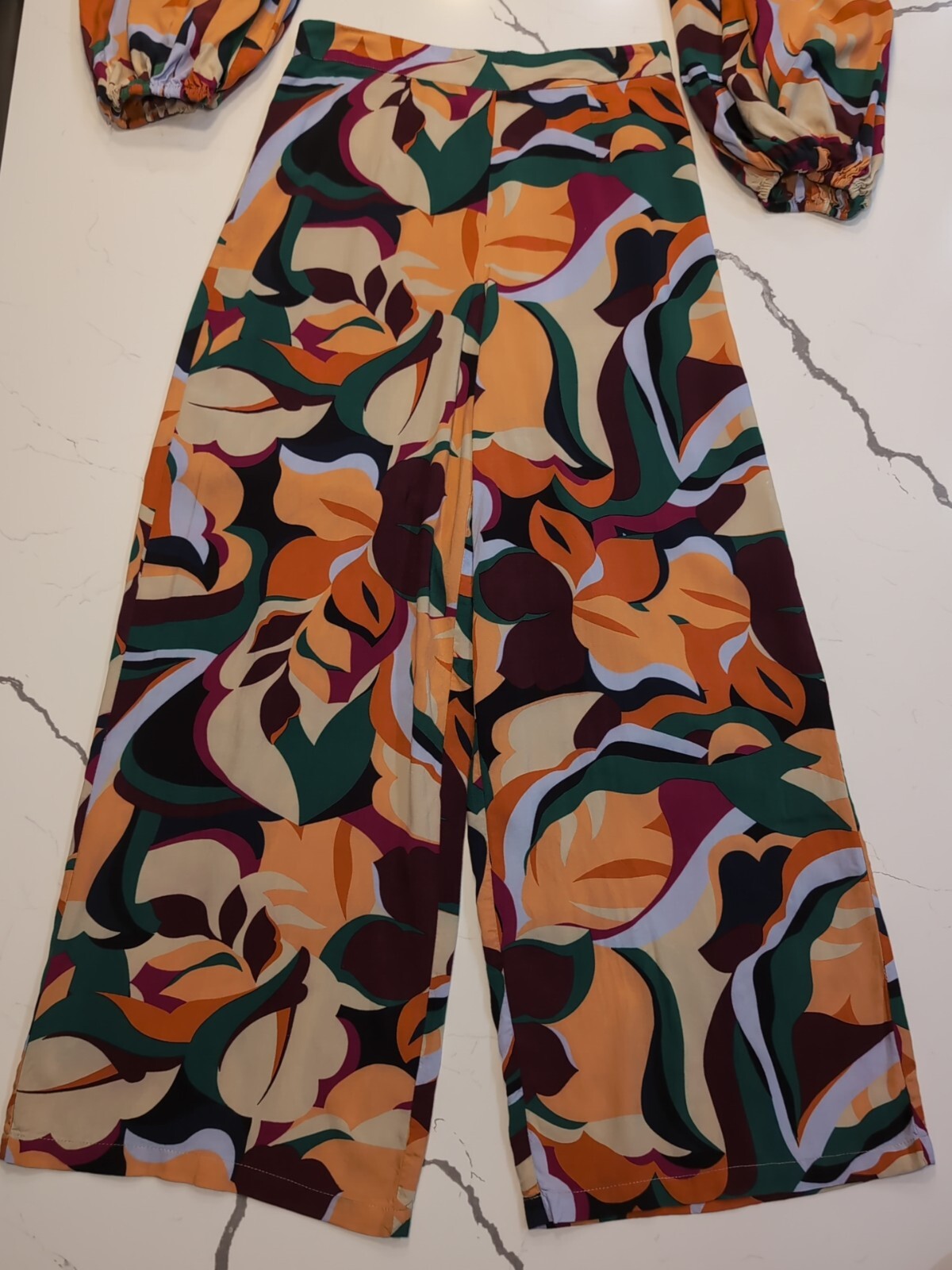 Live 4 TruthAnthropogy Boho Bell Sleeve Cropped Blouse & Pants Leaves Size M