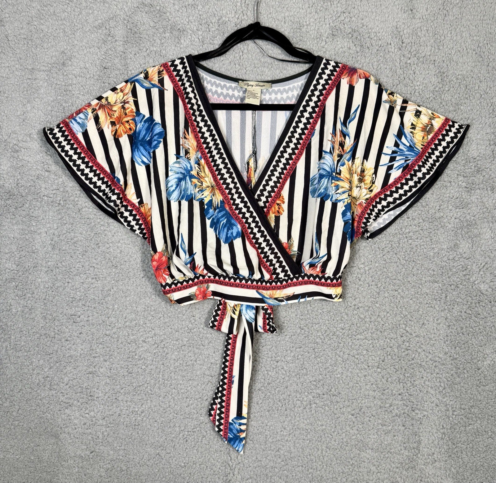 Flying Tomato Cropped Floral Boho Style Top Tie Back Size Small