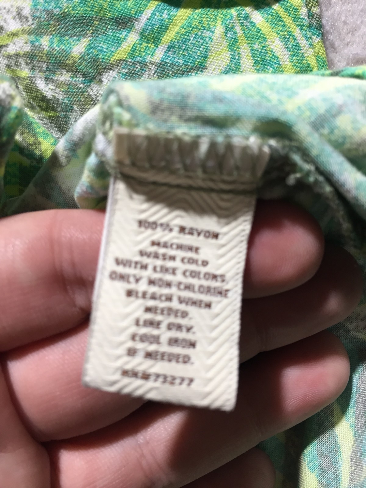 Sonoma Tank Top Womens L Large Green Yellow Hawaiian Sleeveless Tied V Neck