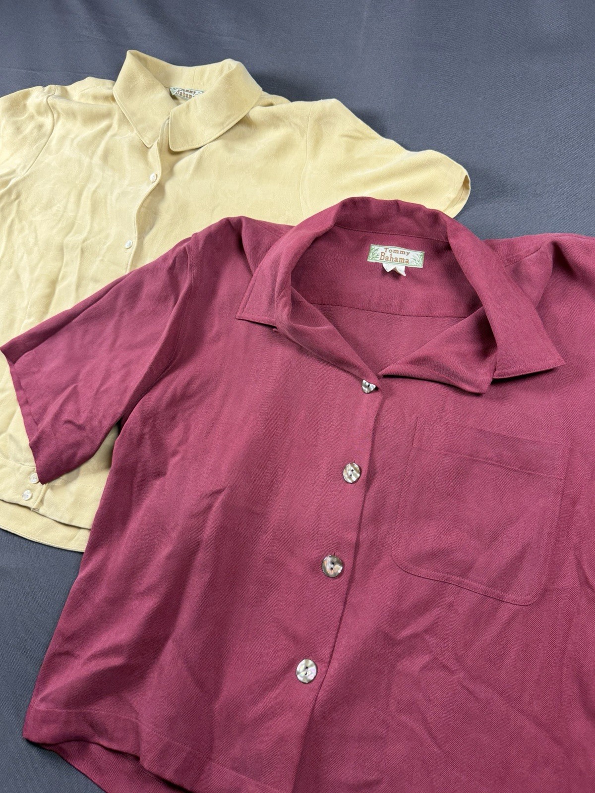 Tommy Bahama Silk Jacquard Collared Short Sleeve Button-Up Shirts Bundle Beach