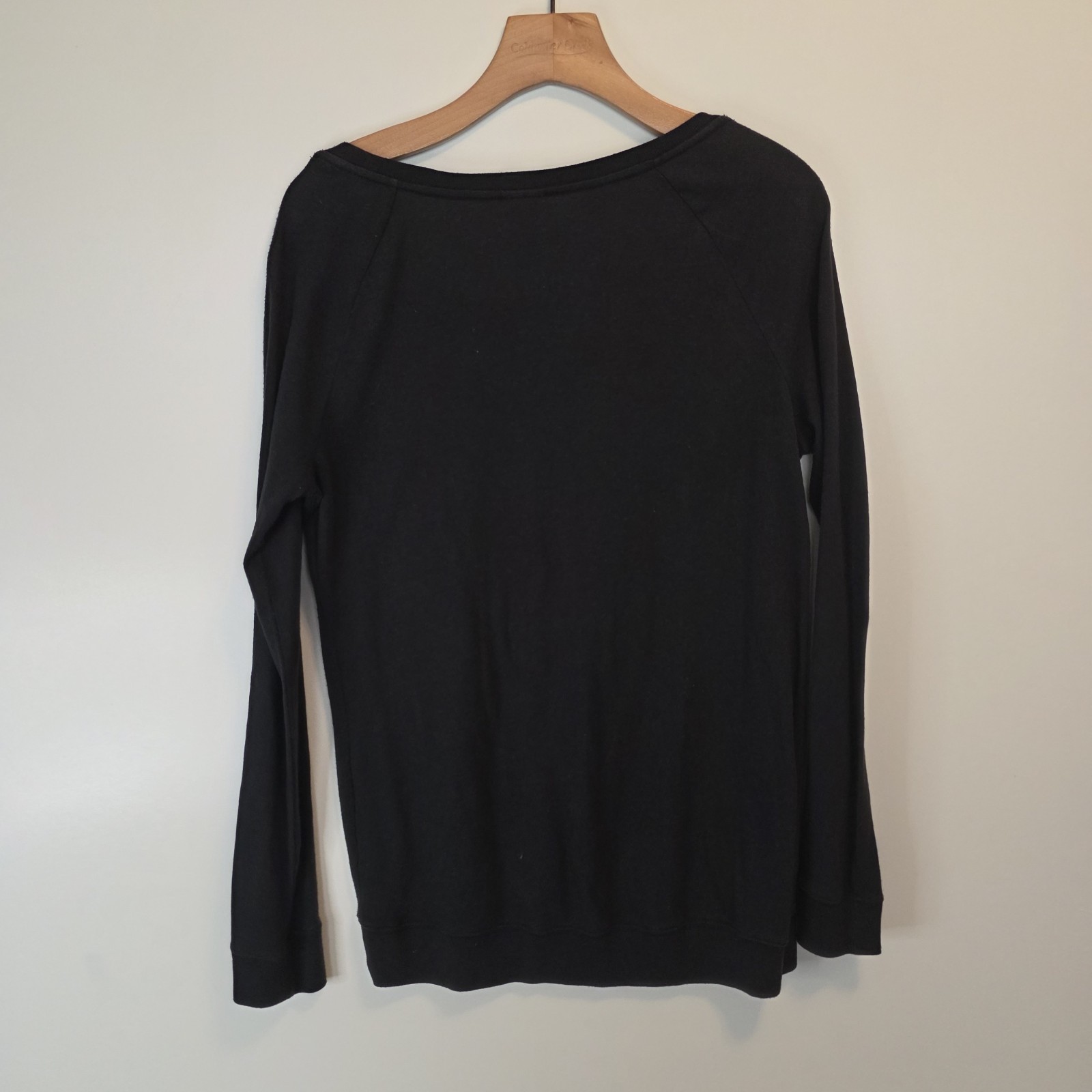 Victoria’s Secret PINK Sequin Logo Long Sleeve Tee Black Crew Neck Womens Small